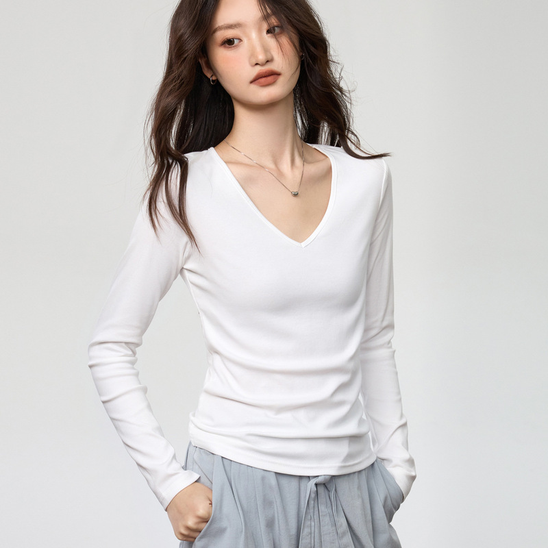 # 40 Count Combed Cotton # Soft and Skin-Friendly Versatile V-Neck New Slim-Fit Long-Sleeve Women's Base Shirt Top # 40 Count Combed Cotton # Soft and Skin-Friendly Versatile V-Neck New Slim-Fit Long-Sleeve Women's Base Shirt Top