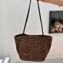 �ﶬ�nϵĥɰţƤС�����ذ����������s���eͨ�چμ��㼑�Ů��