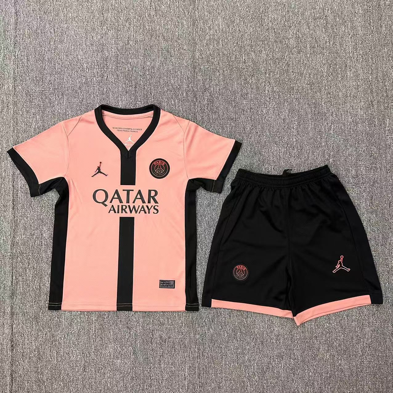 24-25 파리 두 번째 승객