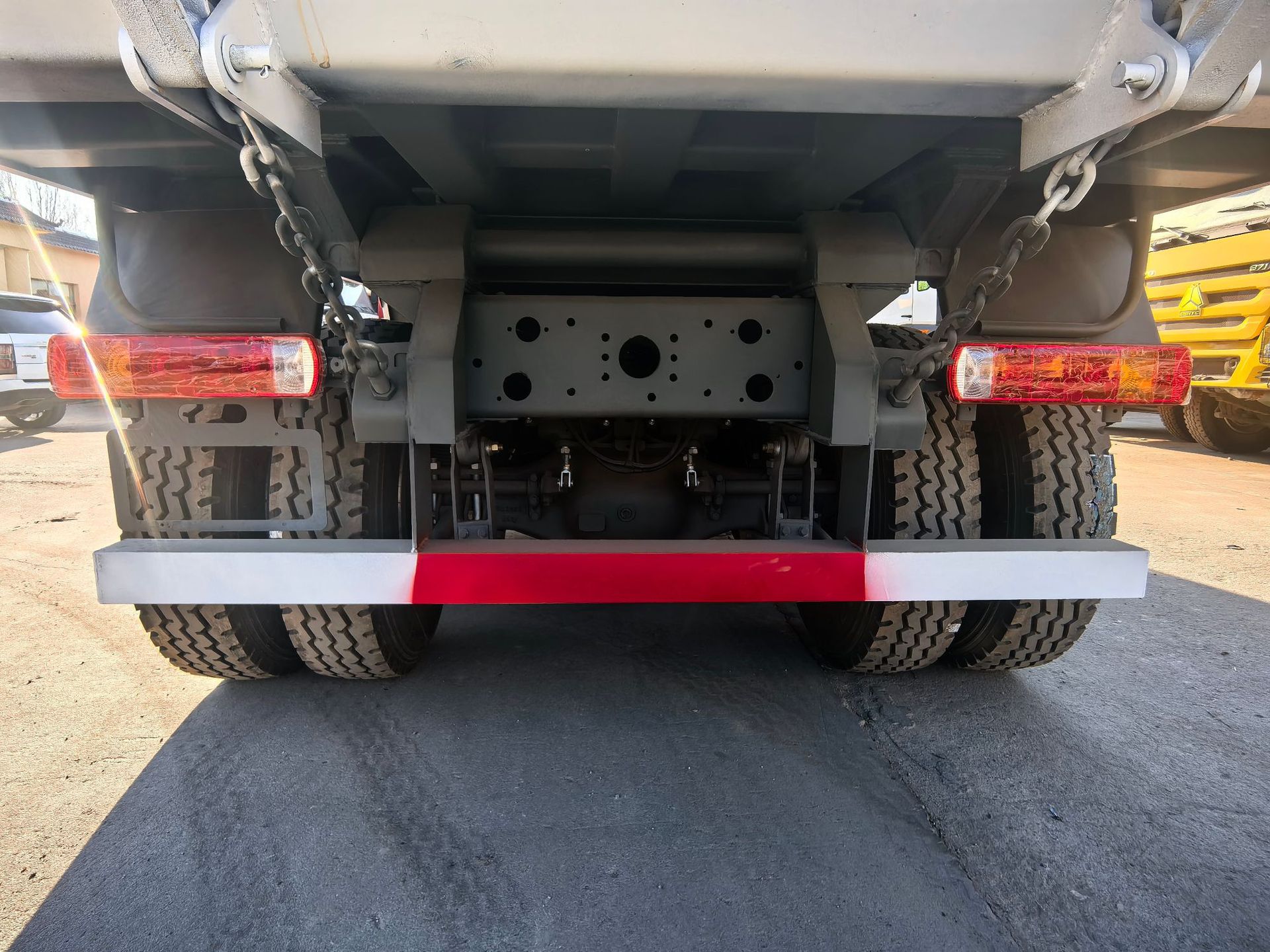 Export 99 New Howo Nx380 Horsepower Dump Truck 6*4 Dump Truck 10-Wheel Road Transport Heavy Truck