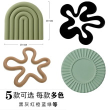 跨境北欧彩虹隔热垫加厚砂锅垫不规则杯垫厨房桌垫沥水垫硅胶餐垫