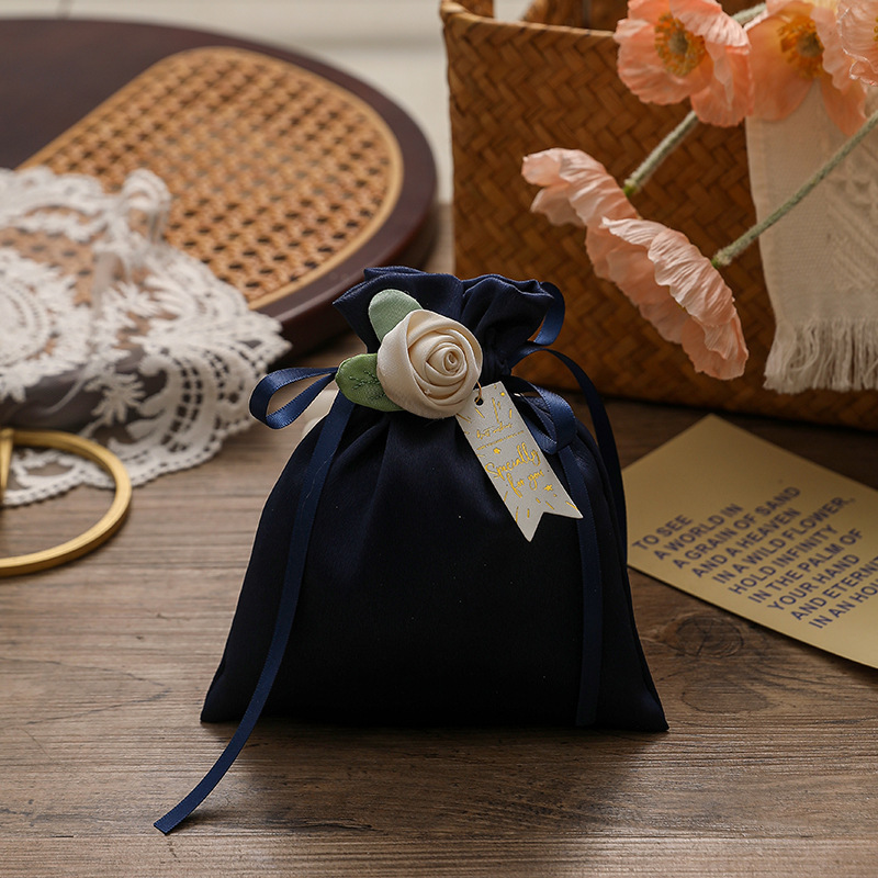 2025新型結婚喜糖箱喜糖袋結婚式布袋風結婚ベルベット結婚期少女心森系糖袋|undefined