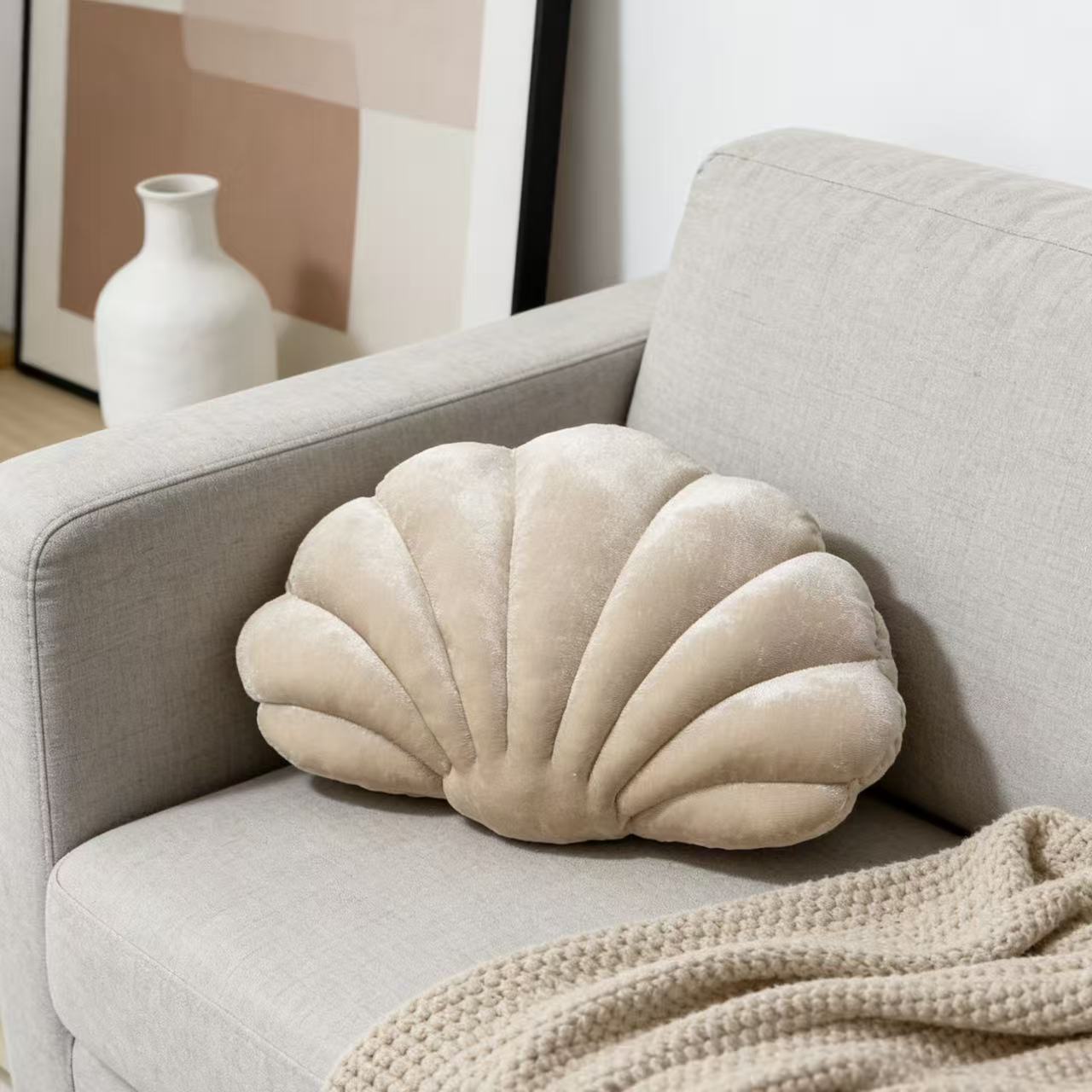 Zhang Yixing's Same Style Plush Shell-Shaped Pillow for Home Aquarium Decoration, Sofa Office Marine Animal Pillow
