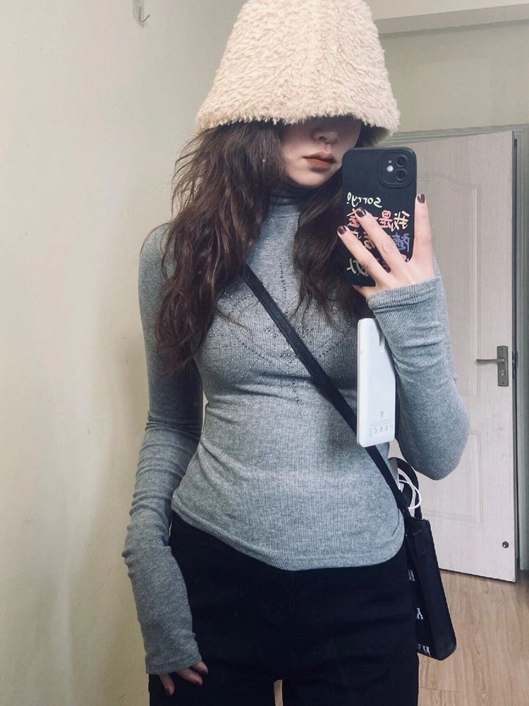 250g 편안한 벨벳 핫 드릴링 작은 높은 목베이스 셔츠 여성 디자인 센스 틈새 슬림 핏 긴 소매 티셔츠