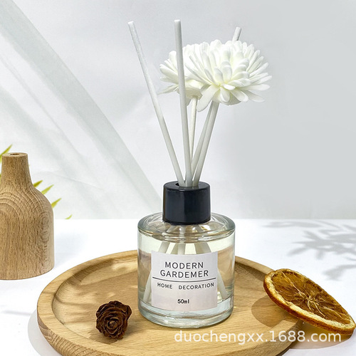 Nordic Style Fireless Aroma Essential Oil Bedroom Hotel Air Freshener Bamboo Deodorizer Long-lasting Fragrance Diffuser Perfume