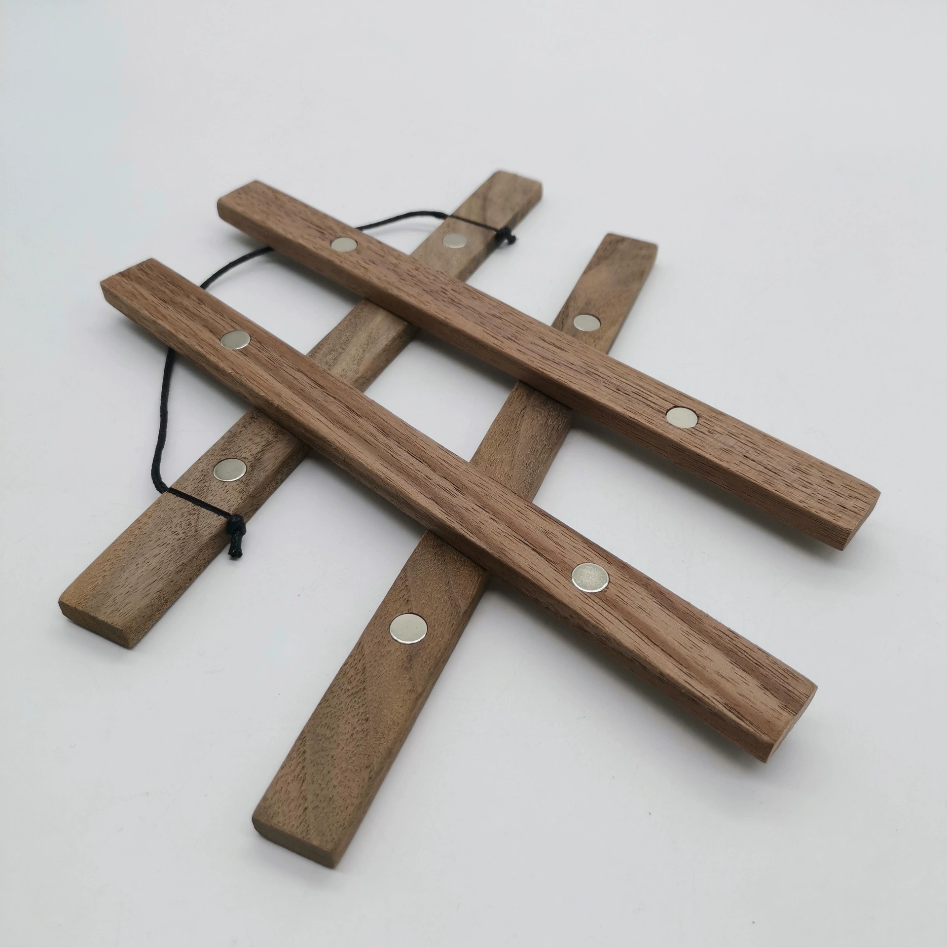Заводская цена оптовая креативная DIY деревянная магнитная подвеска постер древесина поглощение магнитная подвеска ось декоративная живопись магнитная подвеска ось