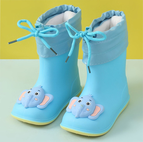 Bao Yu's new 3D cartoon children's rain boots for boys and girls plus velvet removable baby rain boots for all seasons.