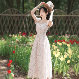 实拍法式仙女方领刺绣雪纺碎花高腰连衣裙2025春夏度假长裙子