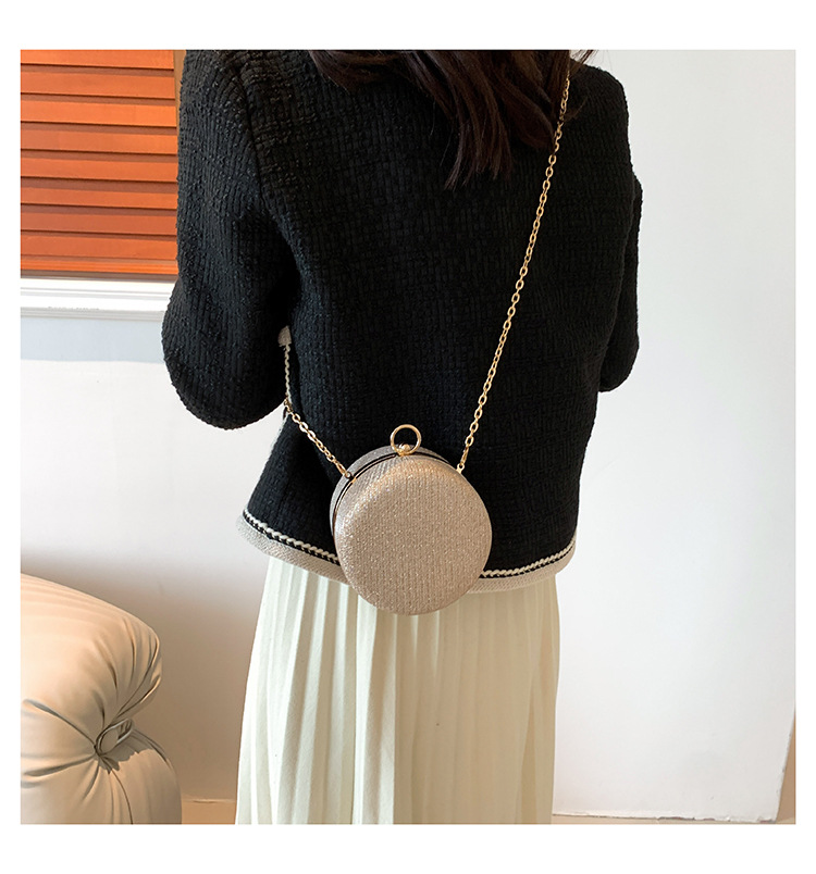 Bolso de mujer 2024 popular de alto aspecto bolso de noche textura simple bolso de hombro de moda todo fósforo bolso de mensajero tejido