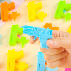 飛行機の弾射銃は飛行機を発射します。