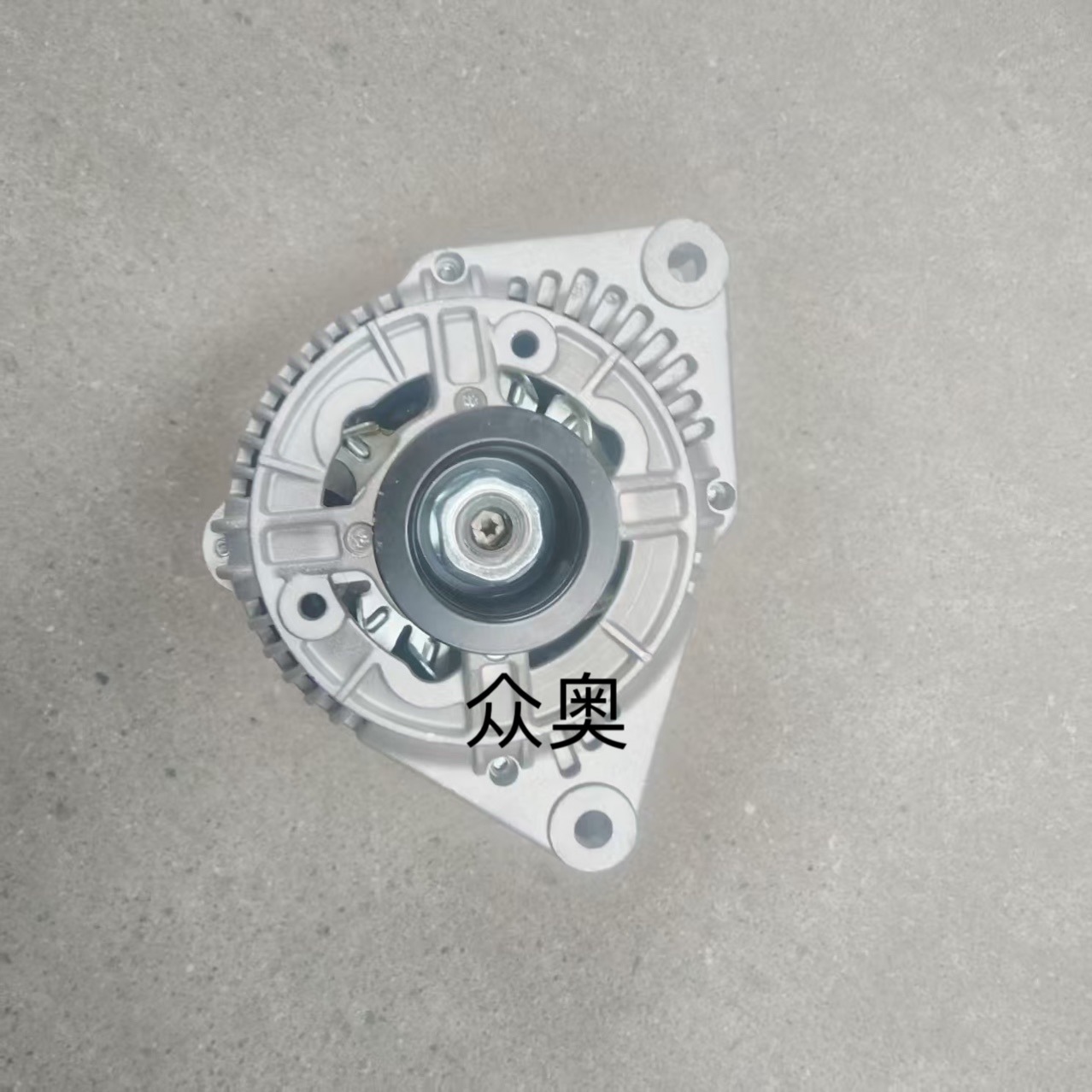 Suitable for Mercedes-Benz 200 Generator 0123335002 0123335003 0123335006 2541839