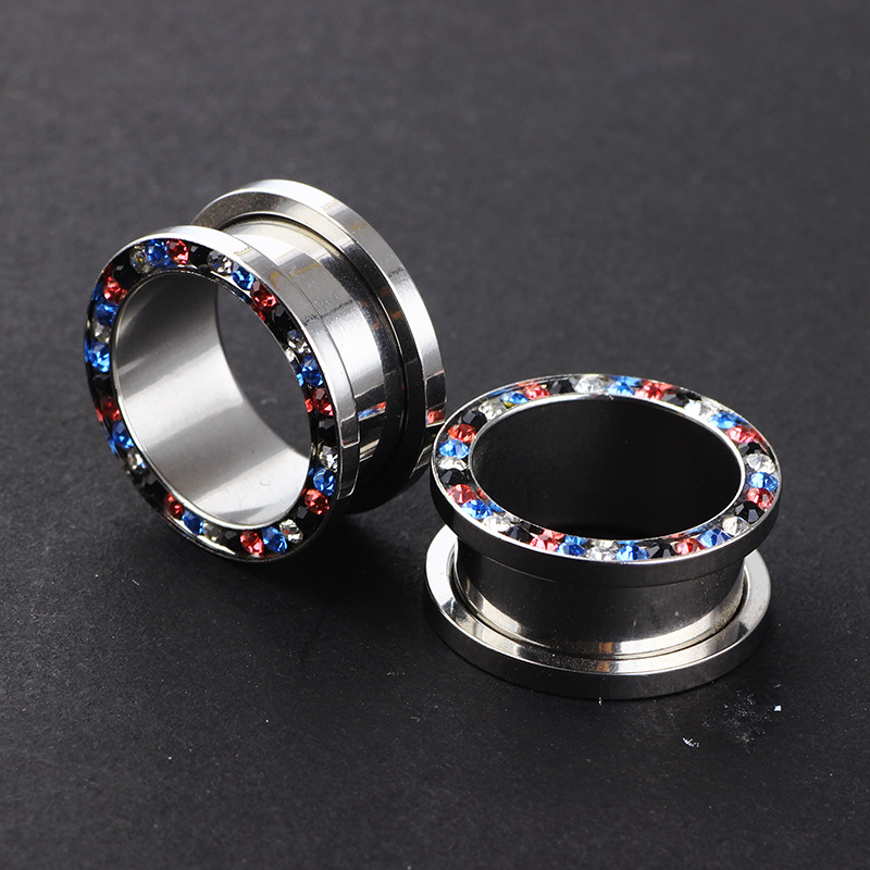 Labret piercing jewelry detail image