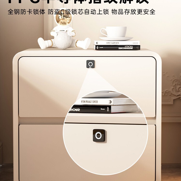 床头柜带锁家用卧室2025新款小型柜子主卧实木轻奢高级感床边柜子|undefined