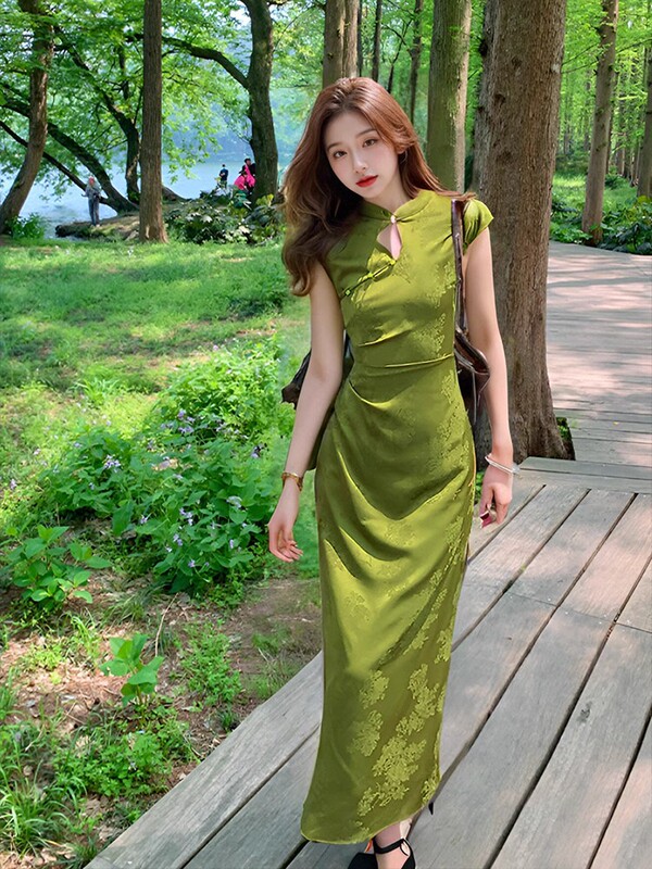 新中式国风长裙女2025夏季收腰显瘦复古风提花立领开叉旗袍连衣裙|undefined