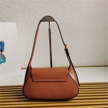 P���¿�Moon�ִ�Һ�°�1BD358ţƤ�`�FĦ�ǰٴ�Ůʿ����