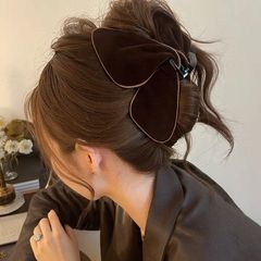 三角头发抓夹女高级感2025新气质后脑勺盘发鲨鱼夹大号发量大头饰