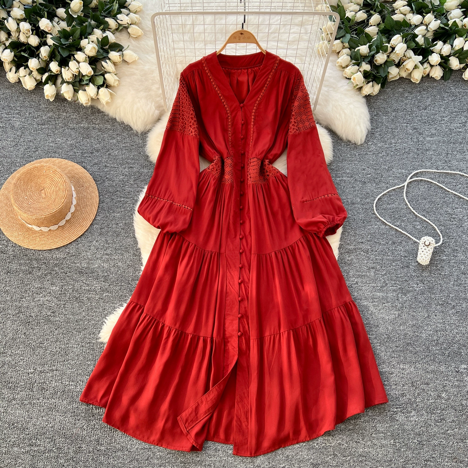 Французское ретро с V-образным вырезом кружева с рукавами фонаря