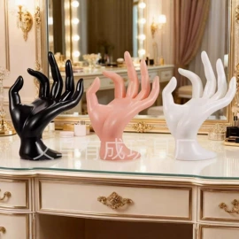 手机支架;手办模型;人物工艺品