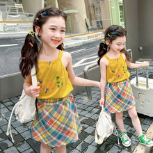 新款夏季女童时尚吊带裙格子短裙套装百搭可爱出游