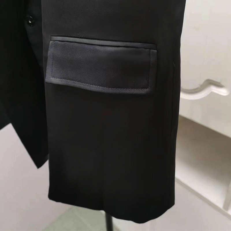 Elegant Black Long-sleeve Blazer For Women Lightweight Coat_voghion.com