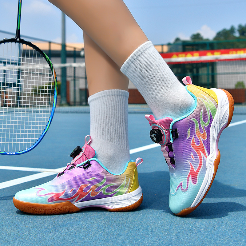 Nuevos zapatos de bádminton infantiles Beacon transfronterizos jóvenes ligeros respirables y amortiguadores botones giratorios zapatos de tenis de mesa
