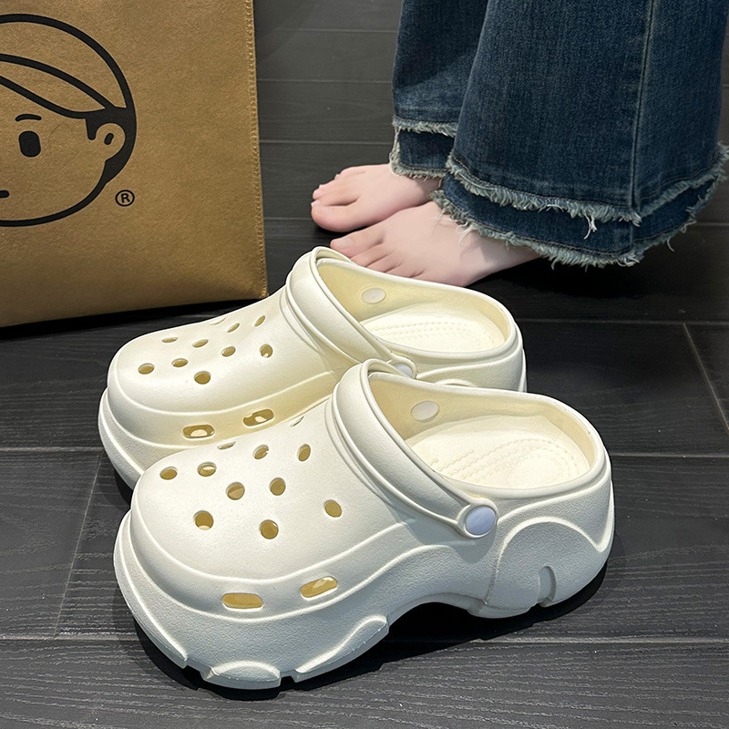 Women's Summer Outer Wear 2025 New Beach Non-Slip Non-Smell Lightweight Baotou Sandals