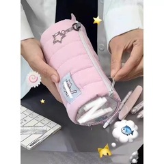 赤い本の爆発的な乳芙芙パン子犬の筆袋タオル刺繍かわいい高颜値大容量文房具収納袋