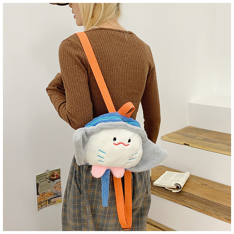 Cartoon plush toy backpack, new autumn and winter style, cute and girlish girl backpack, fashionable storage small backpack wholesale undefined