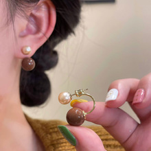2024春夏小众设计感耳钉美拉德咖色复古撞色圆球耳环气质时尚耳饰
