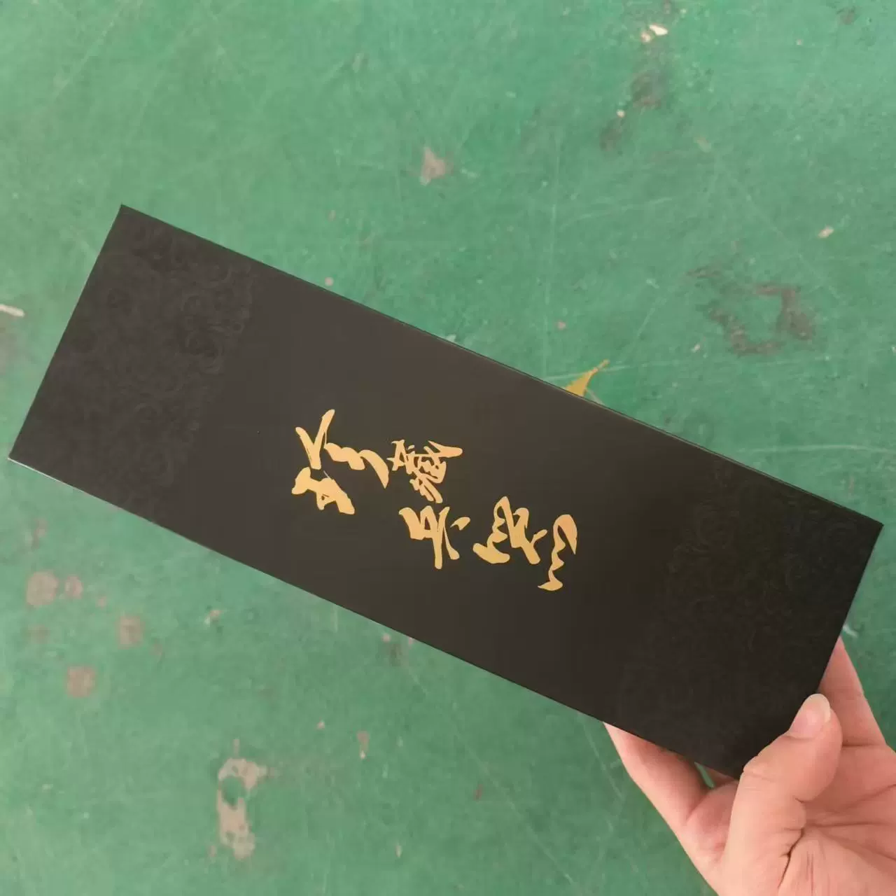 Черная подарочная коробка Модель оружия Универсальная подарочная коробка