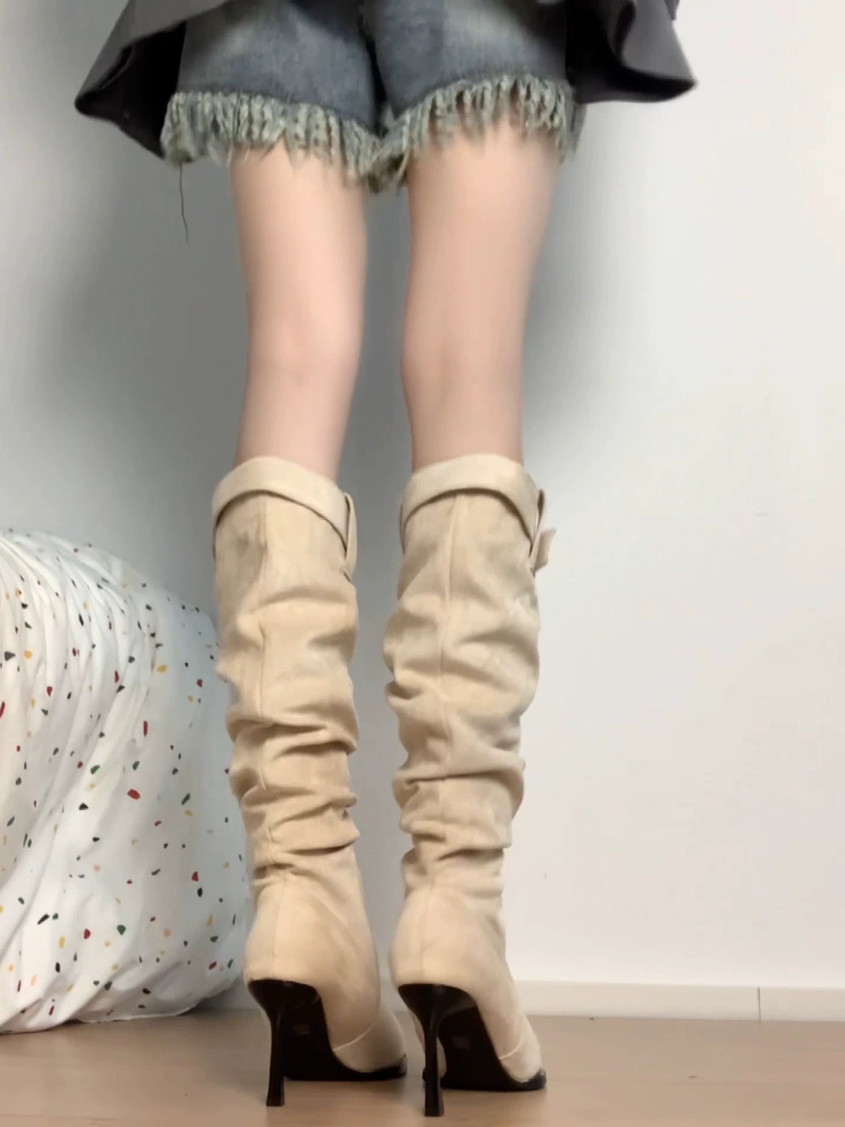 High high boots pointy toe, french style