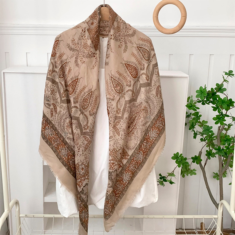 Bufanda de seda, bufanda cuadrada, sensación de alta calidad, estilo bohemio, multiusos, todo fósforo, bufanda, bufanda, pañuelo en la cabeza, chal exterior