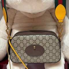 2025 ヨーロッパとアメリカのファッション人気の G ファミリータイガーヘッドカメラバッグショルダーメッセンジャーバッグ純粋な輸入本物の牛革の男性と女性のバッグ
