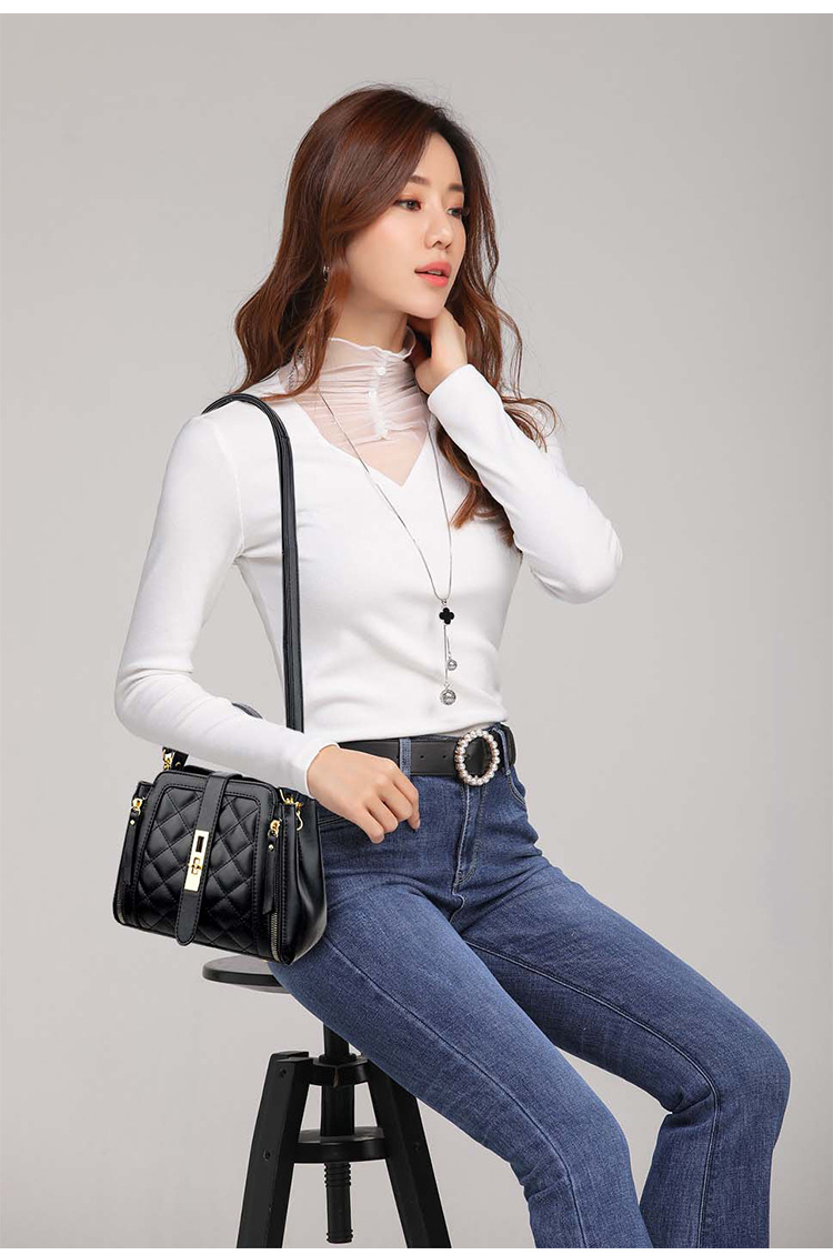 624g Weight Polyester Lining Material Lock clasp Closure Type Single Shoulder Strap Strap Type Handbag Bags Type Daily Occasion Pu Leather Material Women's Backpack Backpack Solid Color, Lingge Pattern Summer Season Women'S Gender Classic Style Style Square Shape Small Size Women's Small Summer Pu Leather Classic Style Handbag