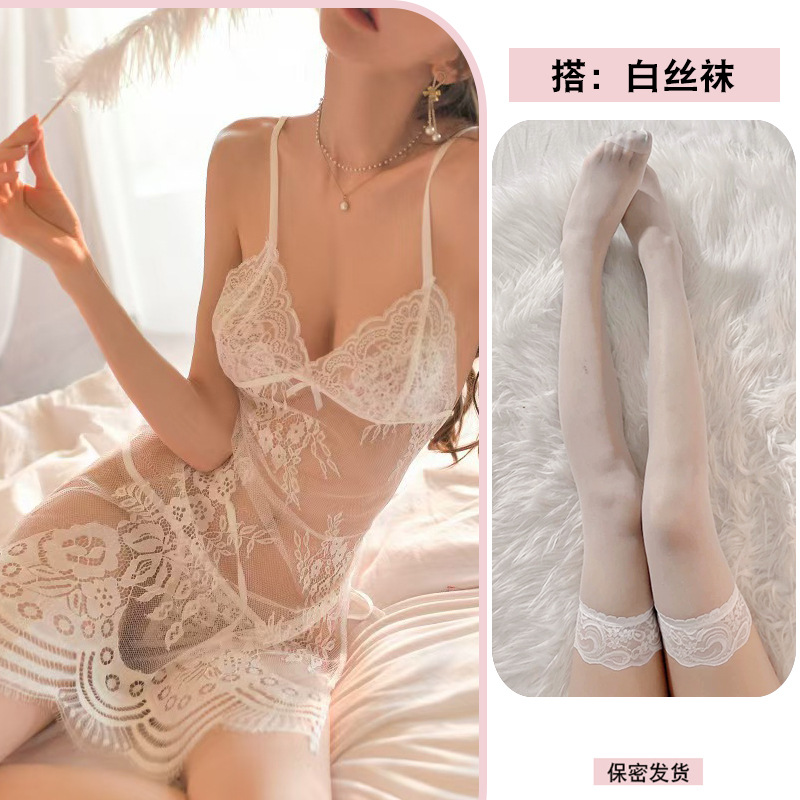 흰색 + 흰색 스타킹