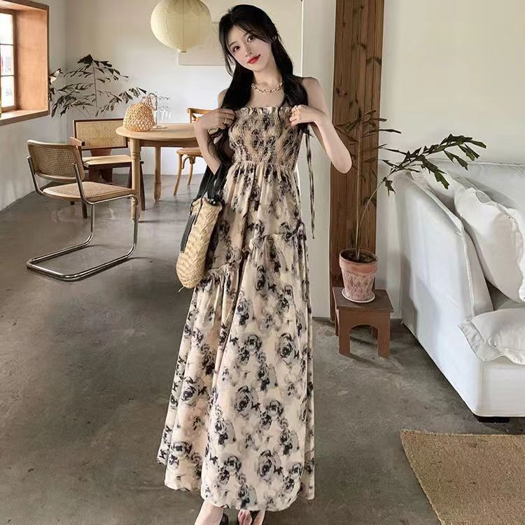 Rose Floral Pleated Suspender Dress for Women 2024 Summer New Style French Waist Slimming Look Ladylike Long Dress Rose Floral Pleated Suspender Dress for Women 2024 Summer New Style French Waist Slimming Look Ladylike Long Dress