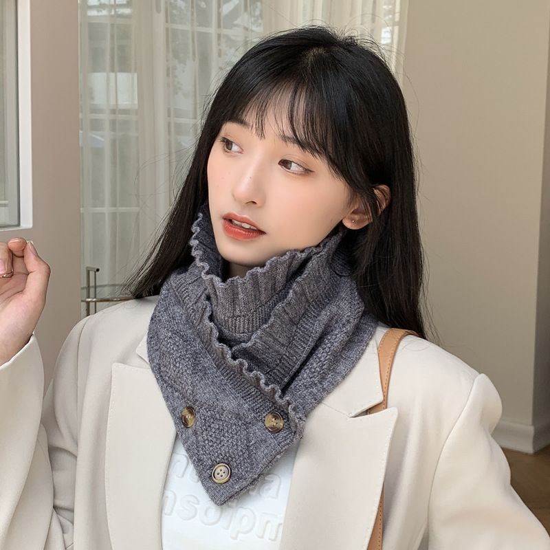 Bufanda de punto de lana para mujer Otoño e Invierno Nuevo estilo coreano versátil de tres botones cálido estudiante pareja protección del cuello bufanda de color sólido