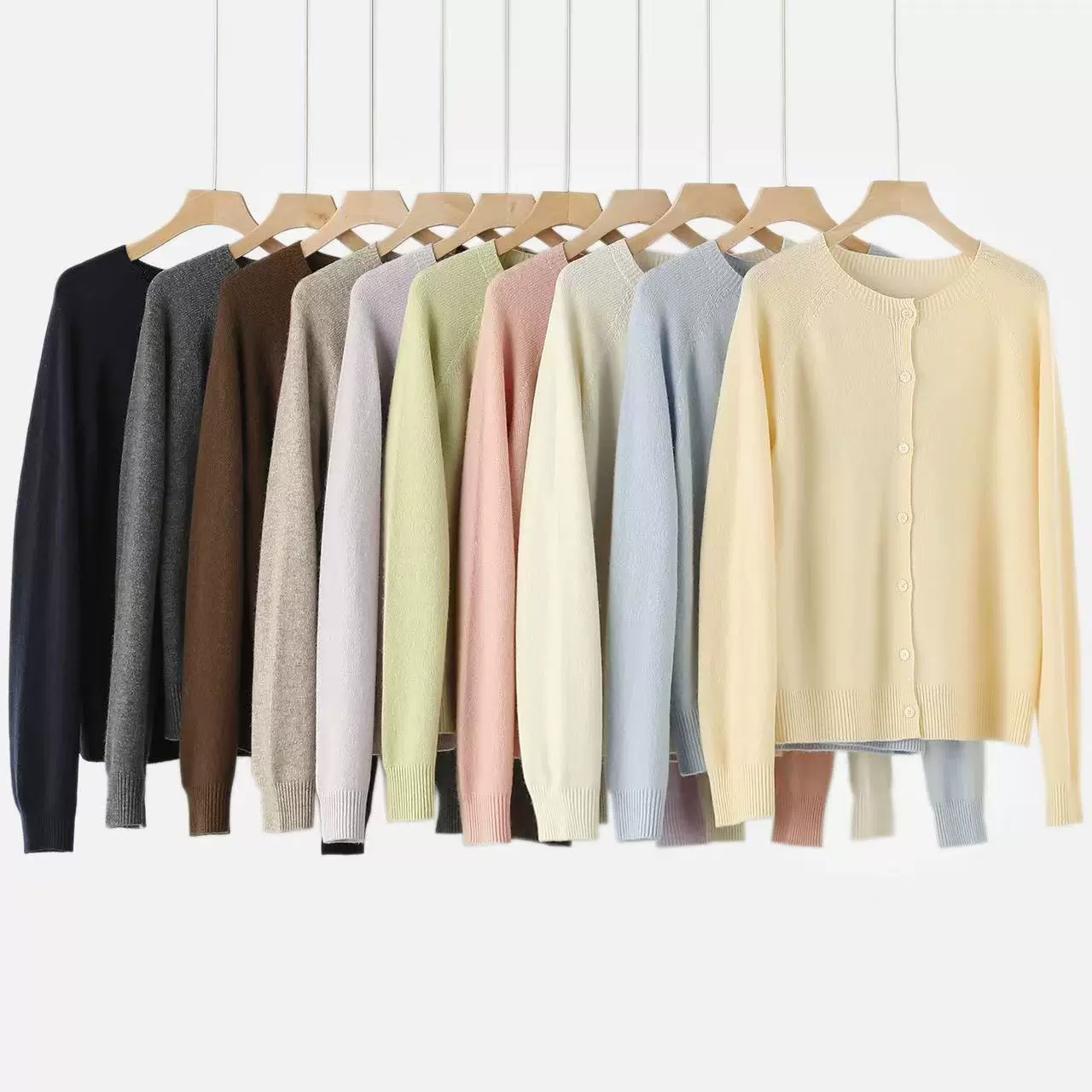 新款韩系软糯针织圆领马卡龙色长袖上衣开衫女