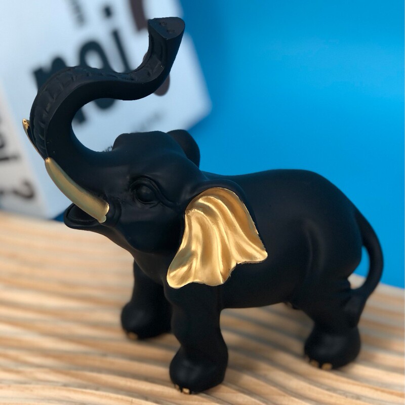 Southeast Asian Style Light Thai Black Gold Elephant Light Luxury Elegant Resin Decoration Office Gift for Elders