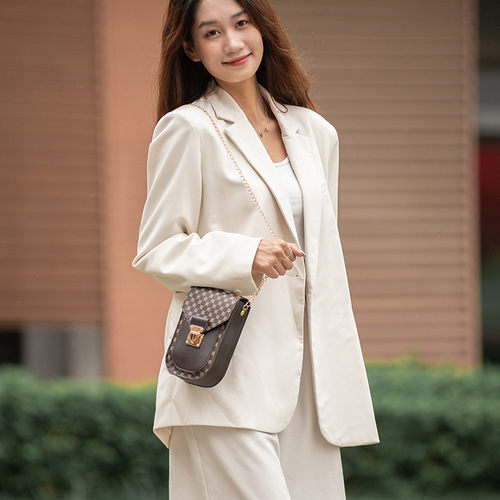 Retro Style Geometric Print Mobile Phone Bag Trendy  Fashion Women's Shoulder Crossbody Bag Personalized Chain Bag One Piece Hair