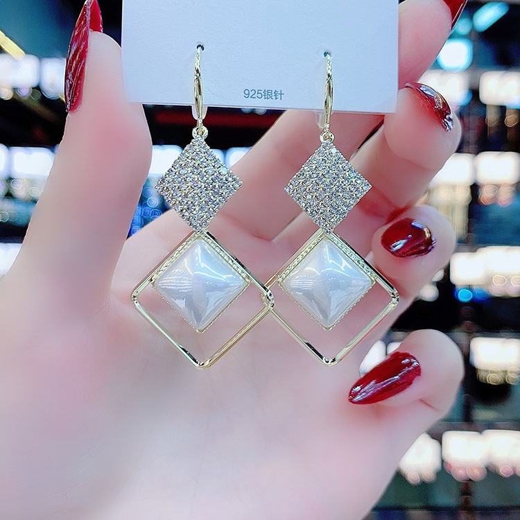 Rhinestones, Pearl Inlay Material Korean Style Bow Knot Alloy Plating Rhinestones Pearl Women's Earrings 1 Pair
