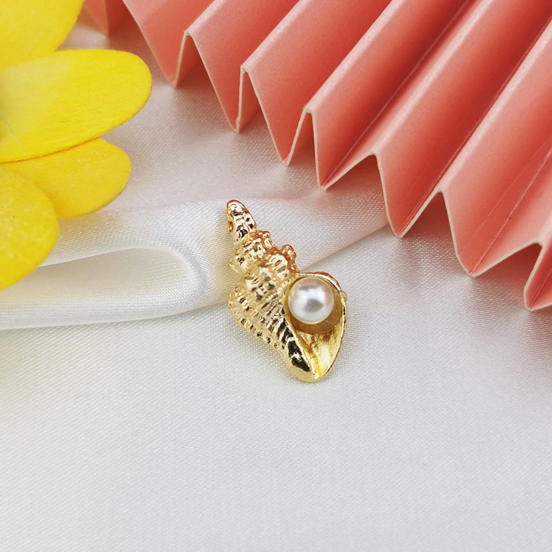 Metal Material Conch, Shell Pattern 10 PCS/Package 10*21mm 25 * 28mm Metal Pearl Conch Shell Polished Pendant