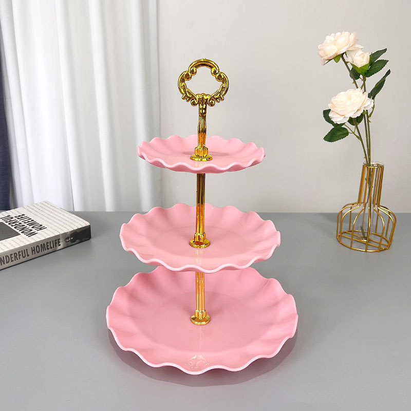 Placa de almacenamiento de placa de fruta multicapa de alta apariencia para el hogar Plato de fruta de tres capas diario de estilo europeo disponible