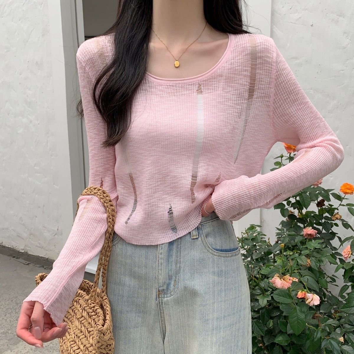 Delgado hueco de punto de manga larga Camiseta de verano de las mujeres corto aire acondicionado camisa estilo coreano nueva protección solar blusa superior image 4