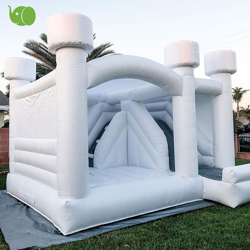Inflatable castle