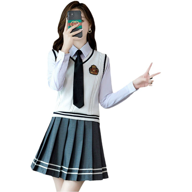 Школьная форма костюм в студенческом стиле 2023 осень новый вязаный жилет без рукавов свитер жилет JK униформа для женщин