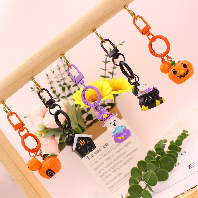 ハロウィーンのカボチャの幽霊のキーホルダーの小さいペンダントのかわいい漫画の学生のカバンは小さい贈り物の子供の贈り物を飾ります。|undefined