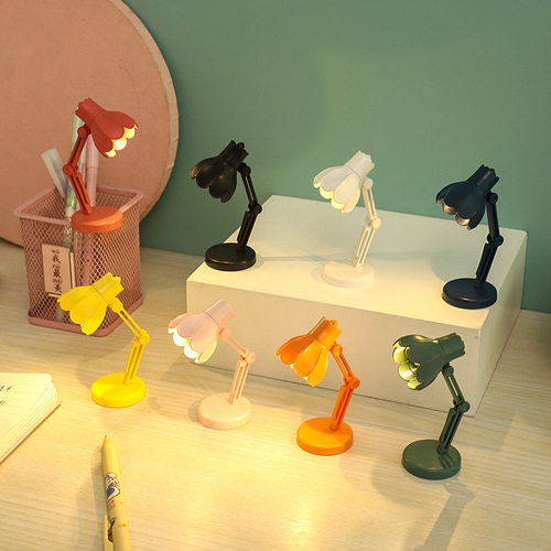 Mini LED Reading Lamp with Book Clip, Portable and Foldable, Small Night Light, Magnetic Desk Lamp, Stand-Up Desk Lamp, Eye-Care