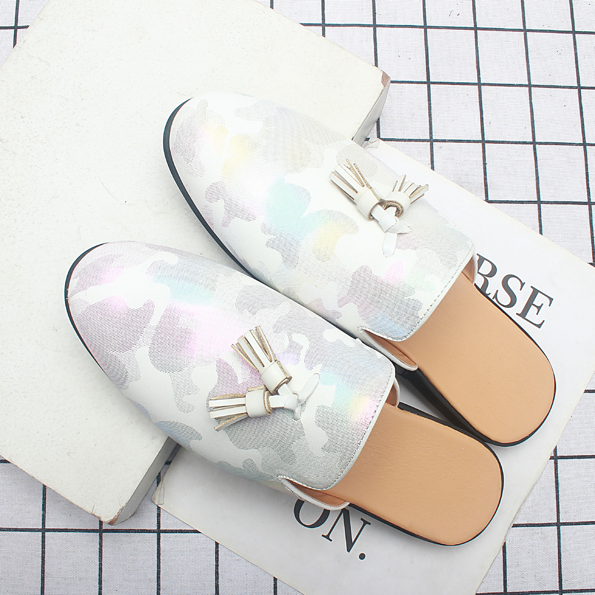 �¿��и��԰���ƤЬ�����⴩��ͷ����Ьʱ����������1383