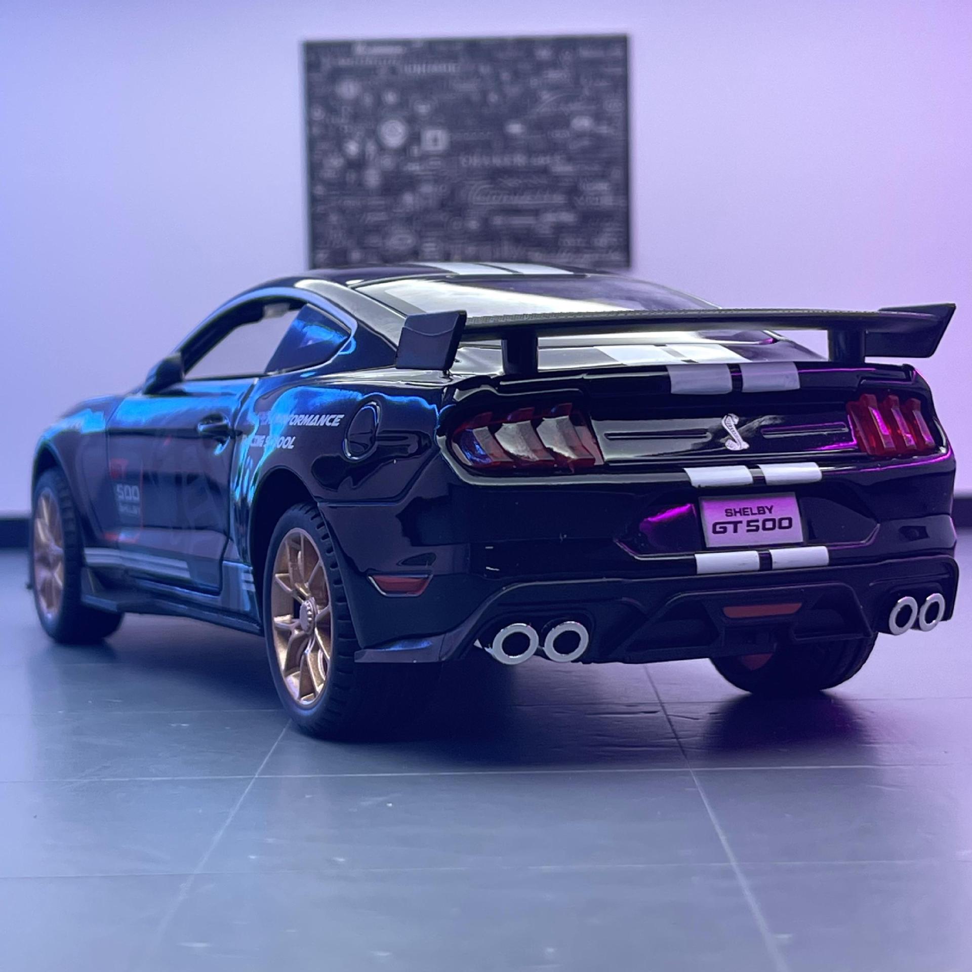 Modelo de coche de aleación Jianyuan 1:24 caballo salvaje Viper GT coche deportivo tire hacia atrás con sonido y luz niño modelo de coche de juguete adornos